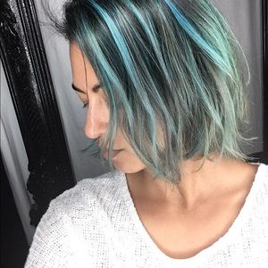 Meet your Posher, Inara